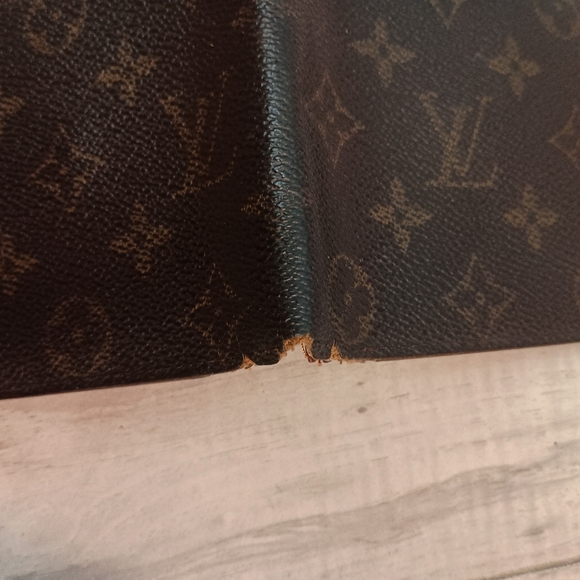 Louis Vuitton Monogram Canvas Leather Bifold Wallet - Picture 4 of 13